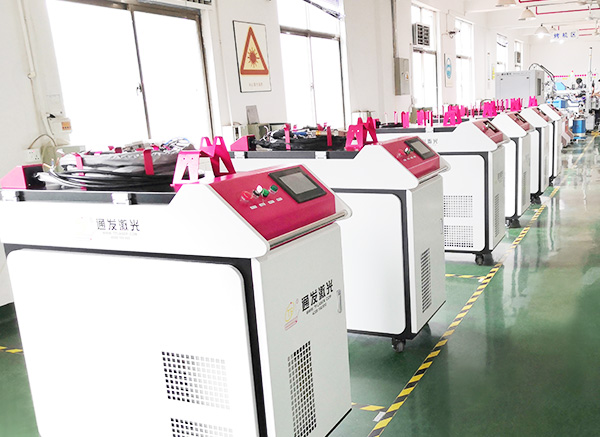 周天律動音樂腿部按摩器足三里養元補氣緩解腿部：止瀉，對于脾胃虛弱型腹瀉，虛寒性腹瀉，食積性腹瀉等等，皆有良效。若治痢疾或濕熱型腹瀉